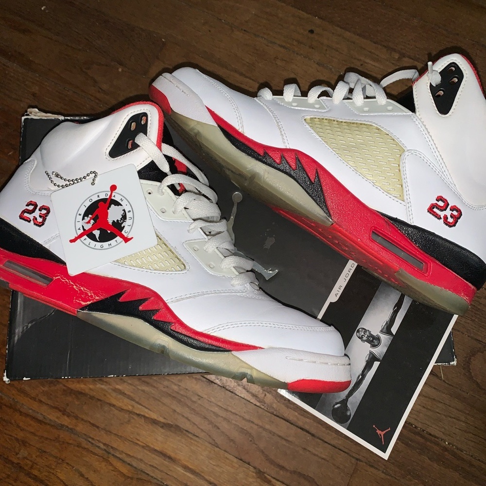 Air Jordan Fire Red 5s (2006)